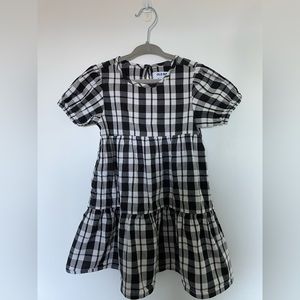 OLD NAVY Black and White Gingham Tiered Summer Dress